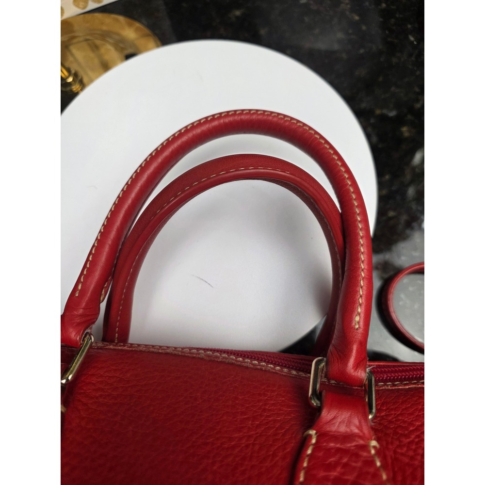 Dooney & Bourke Boston Barrel Bag Vibrant Red Leather Satchel - Picture 6 of 16